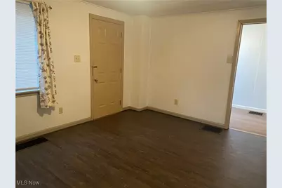 103 Wallace Street, St Clairsville, OH 43950 - Photo 7