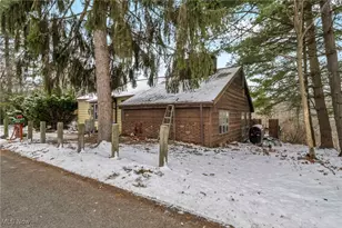 428 Canova Dr, Akron, OH 44319 - Photo 3