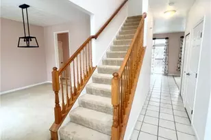 654 Brookwood Ct, Northfield, OH 44067 - Photo 7