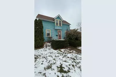 828 E 216th Street, Euclid, OH 44119 - Photo 1