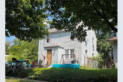 1223 Pondview Avenue, Akron, OH 44305 - Photo 1