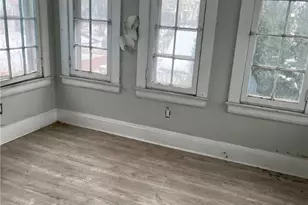 10212 Kinsman Rd, Loveland, OH 44104 - Photo 33