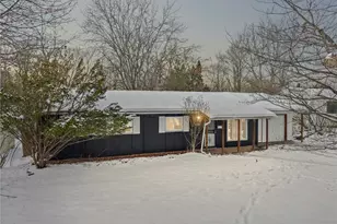 6194 Eldridge Blvd, Huber Heights, OH 44146 - Photo 1