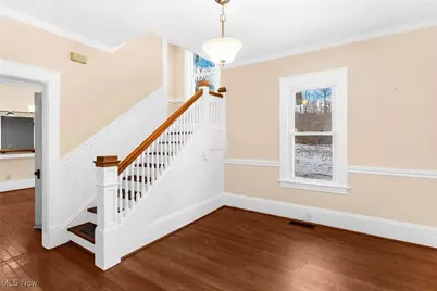 5910 Chestnut Ridge Road, Hubbard, OH 44425 - Photo 5