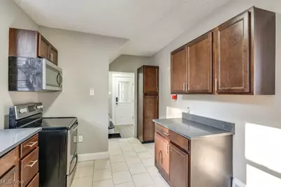 561 Melrose Street, Akron, OH 44305 - Photo 15