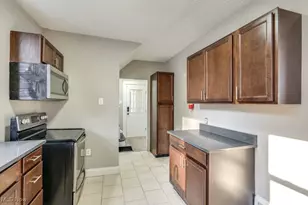 561 Melrose St, Akron, OH 44305 - Photo 15