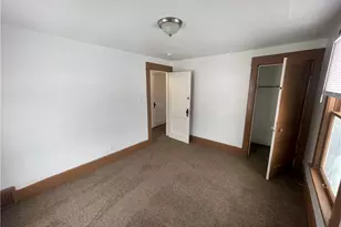 944 Baughman St, Akron, OH 44320 - Photo 11