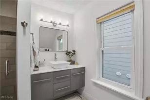 710 University Ct, Loveland, OH 44113 - Photo 25