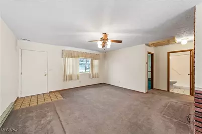 615 Jeanette Street, Brunswick Hills, OH 44212 - Photo 5