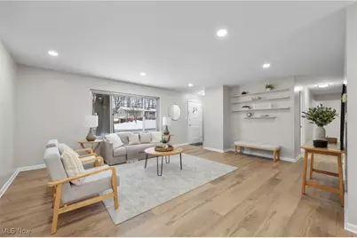 5345 Fairtree Road, Huber Heights, OH 44146 - Photo 5