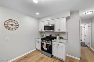 5345 Fairtree Rd, Huber Heights, OH 44146 - Photo 11