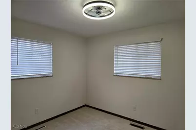 496 Kittle Street, Williamstown, WV 26187 - Photo 9