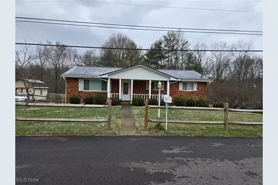 496 Kittle Street, Williamstown, WV 26187 - Photo 1