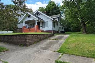 30 Youtz Ave, Akron, OH 44301 - Photo 1
