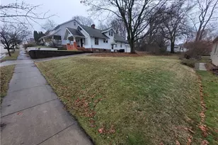 30 Youtz Ave, Akron, OH 44301 - Photo 3