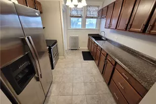 30 Youtz Ave, Akron, OH 44301 - Photo 17