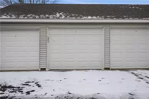 7492 Huntington Dr, Youngstown, OH 44512 - Photo 15