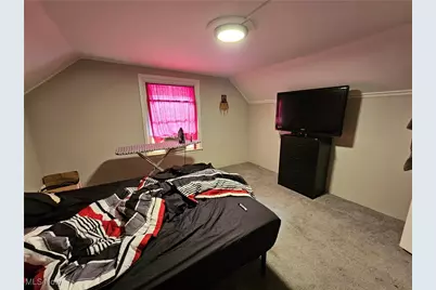 7700 Colgate Avenue, Loveland, OH 44102 - Photo 15