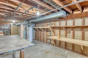 110 Cherry Ln, New Concord, OH 43762 - Photo 33