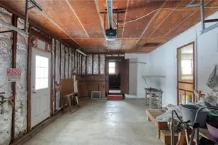 110 Cherry Ln, New Concord, OH 43762 - Photo 37