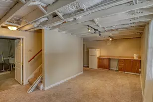 110 Cherry Ln, New Concord, OH 43762 - Photo 31