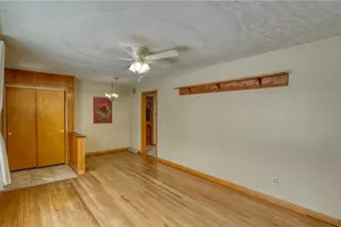 110 Cherry Ln, New Concord, OH 43762 - Photo 25