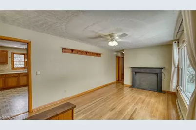 110 Cherry Lane, New Concord, OH 43762 - Photo 9