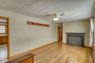 110 Cherry Ln, New Concord, OH 43762 - Photo 9