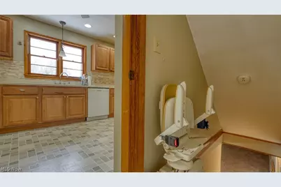 110 Cherry Lane, New Concord, OH 43762 - Photo 13