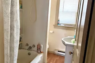 438 N 10th St, Coshocton, OH 43812 - Photo 5