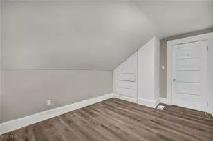 412 Jefferson St, Elyria, OH 44035 - Photo 29