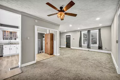 412 Jefferson Street, Elyria, OH 44035 - Photo 11