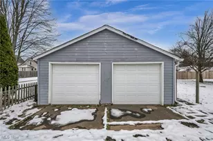 412 Jefferson St, Elyria, OH 44035 - Photo 43