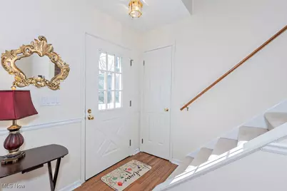 8730 Lake in The Woods Trail, Chagrin Falls, OH 44023 - Photo 9