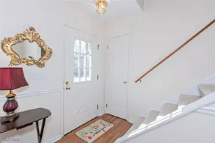 8730 Lake in the Woods Trail, Chagrin Falls, OH 44023 - Photo 9