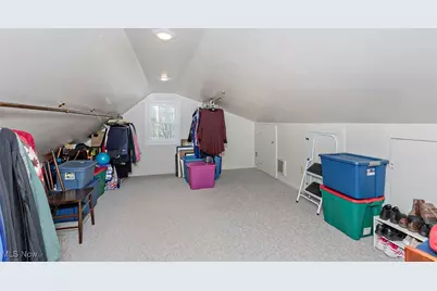 8730 Lake in The Woods Trail, Chagrin Falls, OH 44023 - Photo 17