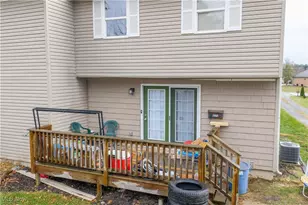 837 2nd St SE, New Philadelphia, OH 44663 - Photo 5