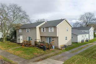 837 2nd St SE, New Philadelphia, OH 44663 - Photo 15