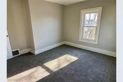 132 School Street, Weirton, WV 26062 - Photo 9