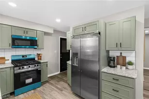 2821 Rexford Rd, Youngstown, OH 44511 - Photo 5