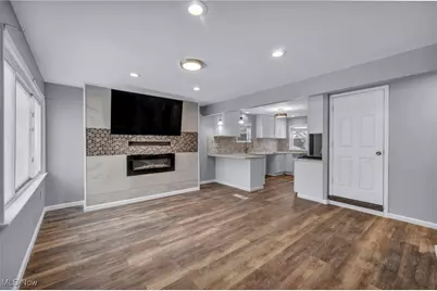 15013 Lotus Drive, Loveland, OH 44128 - Photo 9