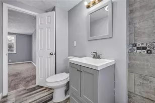 15013 Lotus Dr, Loveland, OH 44128 - Photo 27