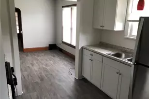 1214 Roslyn Ave SW, Canton, OH 44710 - Photo 5