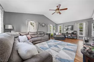 1906 Northgate Cir, Akron, OH 44320 - Photo 5