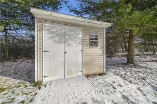 1906 Northgate Cir, Akron, OH 44320 - Photo 41