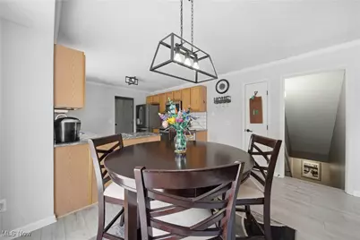 1906 Northgate Circle, Akron, OH 44320 - Photo 15