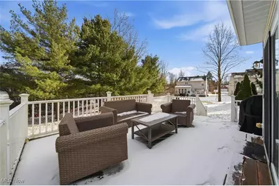 1906 Northgate Circle, Akron, OH 44320 - Photo 35