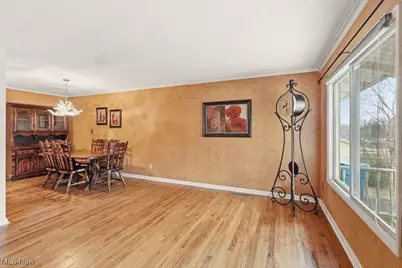 211 McKinney Boulevard, Kent, OH 44240 - Photo 3