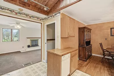 211 McKinney Boulevard, Kent, OH 44240 - Photo 15