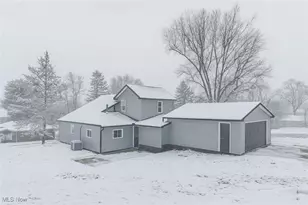 35 W 5th St, Dresden, OH 43821 - Photo 3